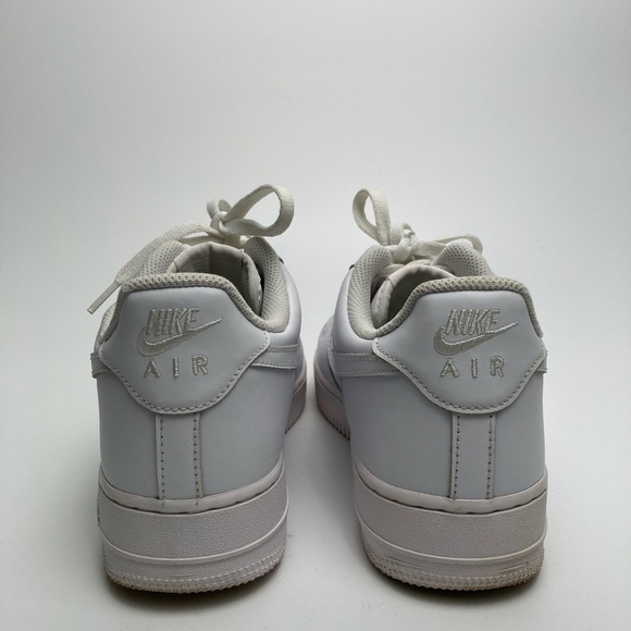 Nike Men's Air Force 1 White Sneakers - Picture 4 of 9